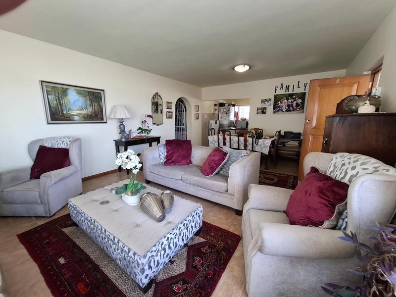 To Let 3 Bedroom Property for Rent in Strand North Western Cape
